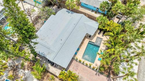 Siesta Key House | Beach Walk Cottage - 451
