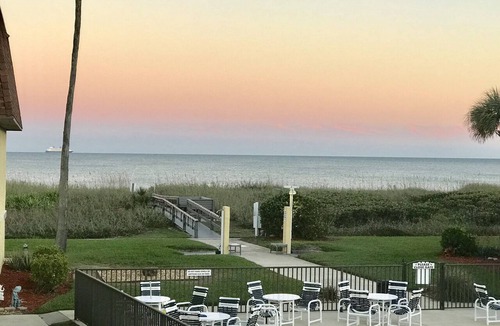 Avon By The Sea Condo | Beachfront 2BR Townhouse Ocean-View Balcony, Pool & Private Beach