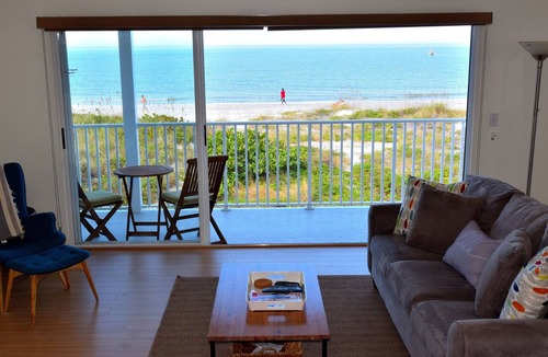 Indian Rocks Beach Condo | Beachfront Condo With Panoramic Views of the Gulf Plus, Beach Gear, Grill & Wifi