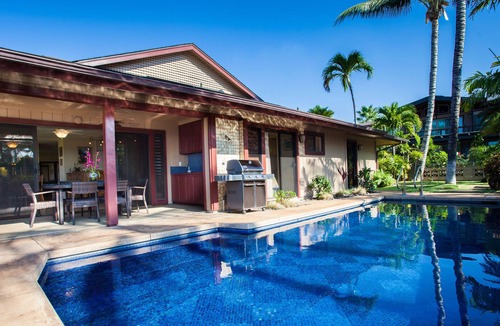 Historic Lahaina Front Street House | Beachfront private home with Pool- Four bedroom/five bath & Master Suite
