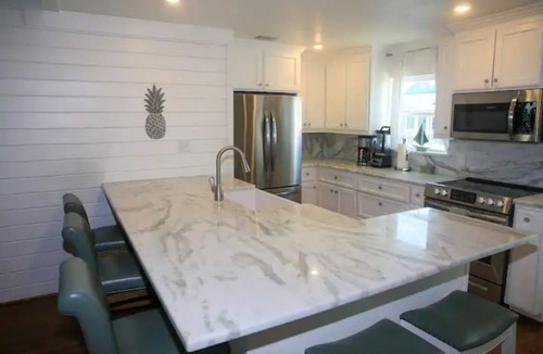 Bermuda Beach House | Beachfront - Steps from the sand!