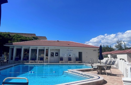 Siesta Key Villa | Beachy 3-bedroom Villa on Siesta Key with WiFi, AC