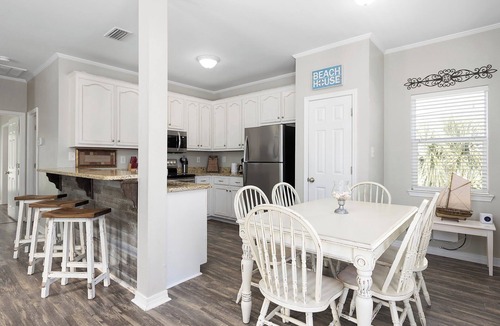 Ono Island House | Bear Point Has It All – A Pet-Friendly Getaway!