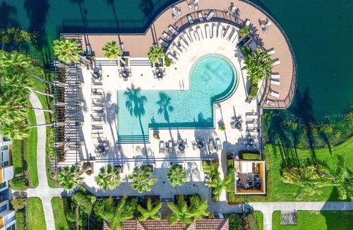 Desoto Acres Condo | Beautiful 2BR Condo in Charming Sarasota