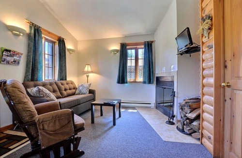 Val David Villa | Beautiful cottage in Val-David - Log house #5