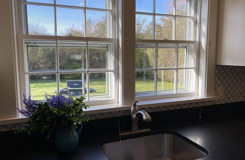 Nantucket Town Cottage | BEAUTIFUL COTTAGE on ORANGE ST, WALK TO MAIN STREET!