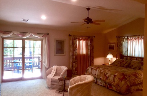 Pinetop House | Beautiful Custom Cabin in Pinetop CC 3 BR, 2 Lofts, 3-1/2 BA, 35' Deck, Private!