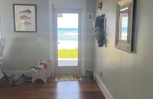 Ormond Beach House | Beautiful custom home on the beach