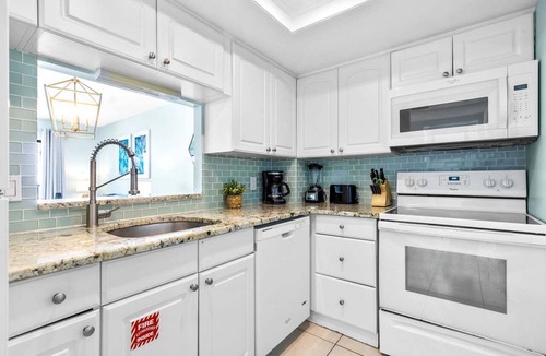 Avon By The Sea Condo | Beautiful Direct Oceanfront Condo W/Heated Pool & Steps to the Pier!🌴