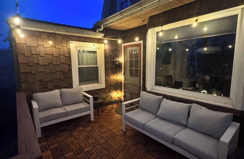 Catonsville Apartment | Beautiful German style apartment with optional HOT TUB add on!