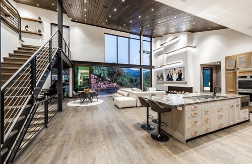 Pineridge House | Beautiful long term rental- PARK CITY - Hot tub, theater, golf sim, patio!