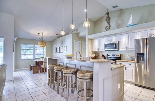 Englewood East House | Beautiful Open Concept Pool House With Lanai and Private Fenced In Yard