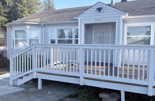 Everett House | Beautiful, quiet and secured two bedroom house
