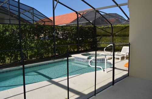 Solana House | Beautiful villa in gated 5 Bdrm 4 bath private pool and spa near Disney