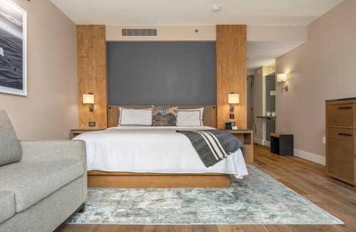 West Bellevue Hotel | Bellevue Club Hotel