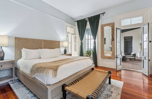 Historic Downtown Savannah Bed & Breakfast | Bellwether House