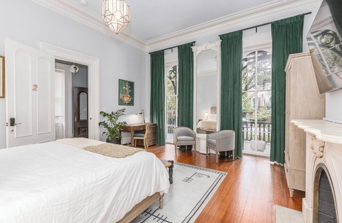 Historic Downtown Savannah Bed & Breakfast | Bellwether House