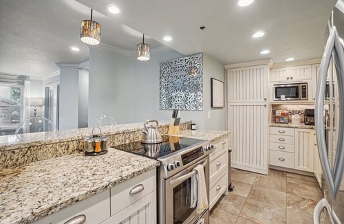 North Park City Condo | Best Location Park City | Steps to Old Town & Slopes | Empire House