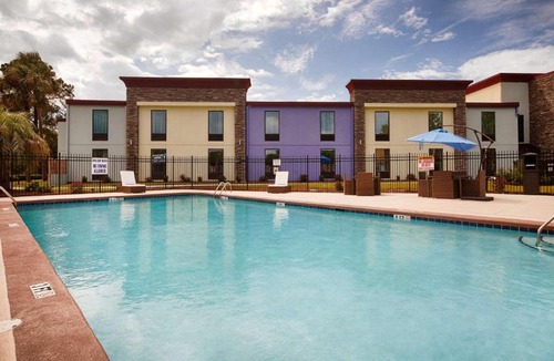 Hardeeville Hotel | Best Western Plus Hardeeville Inn & Suites
