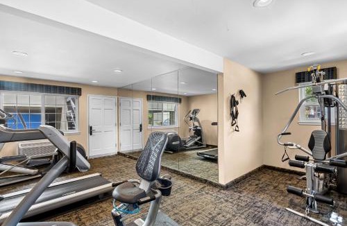 Davis Hotel | Best Western University Lodge