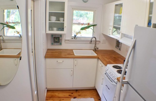 Whitney Beach Cottage | Bikini Top Cottage in the historic village of Longboat Key