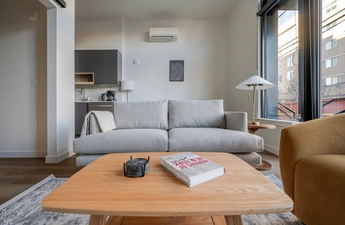 Old Ballard Apartment | Blueground | Adams, rooftop, nr Ballard Locks