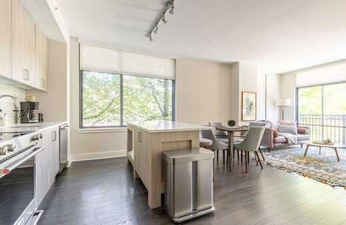 Bethesda Apartment | Blueground | Bethesda, rooftop, nr Bethesda Park