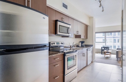 Northwest Bellevue Apartment | Blueground | Northwest Bellevue, rooftop, nr Lake Washington