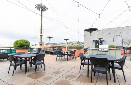 South Lake Union Apartment | Blueground | South Lake Union, rooftop, nr Lake Union Park