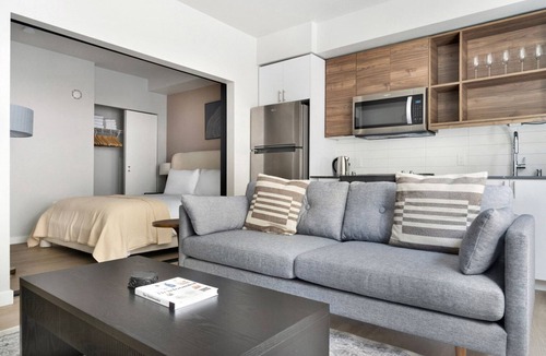 West Queen Anne Apartment | Blueground | West Queen Anne, view, nr Kerry Park
