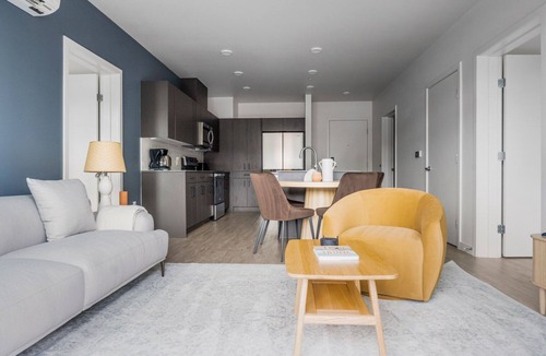 Wilburton Apartment | Blueground | Wilburton, fitness center, nr Bellevue Park