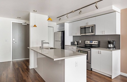 Wilburton Apartment | Blueground | Wilburton, rooftop, nr Bellevue Park