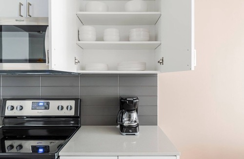 Wilburton Apartment | Blueground | Wilburton, rooftop, nr Bellevue Park