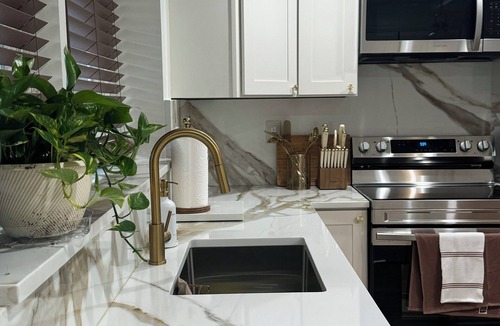 West Baltimore House | B’more local. 3-bedroom house in charming Baltimore