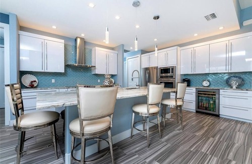 Gulf Cove Villa | Boaters Dream, open water, heated pool, sleeps 6