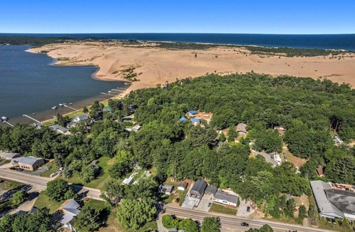 Mears Cottage | Boho Bungalow by Charming Cottages, LLC Silver Lake Sand Dunes - Mears, MI