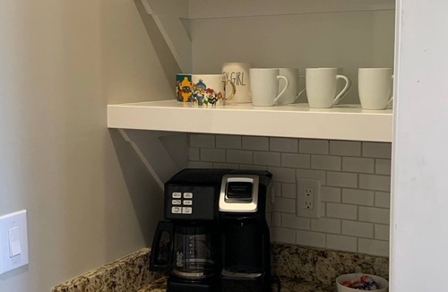 Apex House | Boho Modern Townhome Near Greenway. No Cleaning Fees!