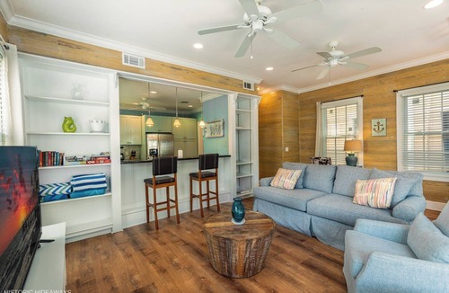 Meadows House | Boomerang Boathouse