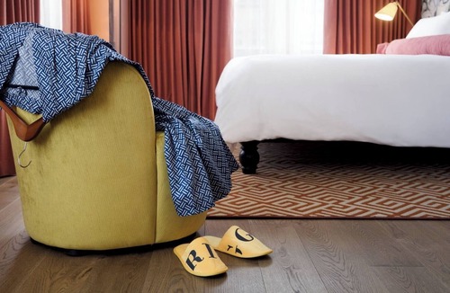 Chinatown Hotel | Boutique DC Stay | 2 Units | Gallery Suites | Free WiFi | Close to Capitol