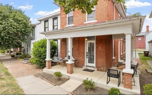 Italian Village House | Boutique Italian Village OSU 4BR 4 parking