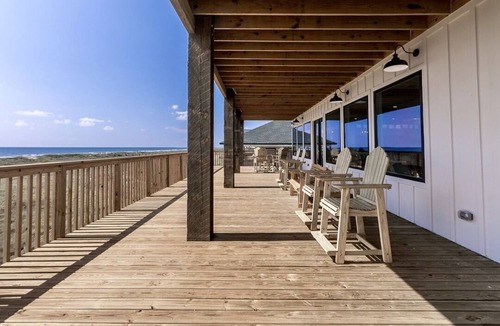 Freeport House | BRAND NEW GORGEOUS 5000sf 8 BEDROOM DREAM BEACH FRONT HOME - near Surfside beach