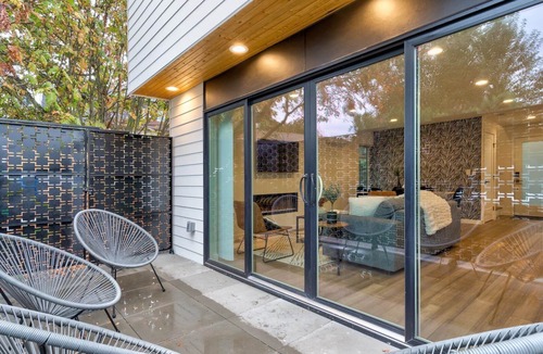 Green Lake House | Brand new, Modern 2 Bedroom home near Greenlake.