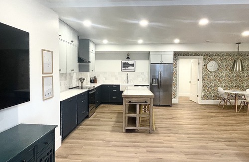 Pleasant Grove Apartment | Brand NEW modern ski retreat close to Sundance & BYU