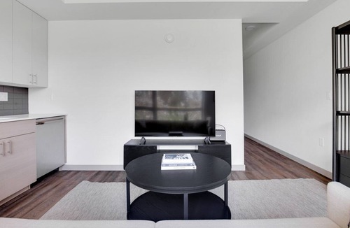 Columbia City Apartment | Bright Columbia City 2BR w/ W/D & Gym, steps to Light Rail, by Blueground