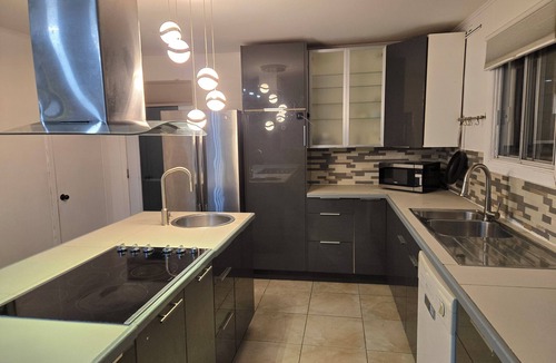 Brossard House | Brossard home inn2