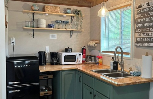 Millersport House | Bungalow on the Buckeye Lake Canal