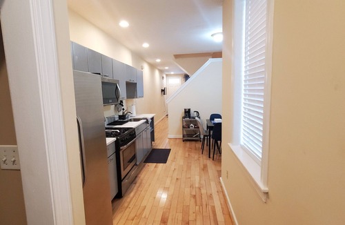 Downtown Baltimore House | Butcher's Hill Hospitality Suite, 2 Bedrooms, Private Yard - Pet Friendly