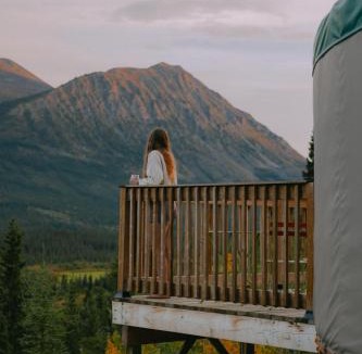 Yukon Other | CabinsOver Crag Lake Glamping Bear