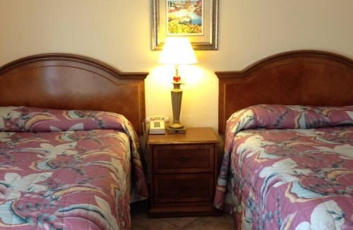 Indian Beach Sapphire Shores Hotel | Cadillac Motel