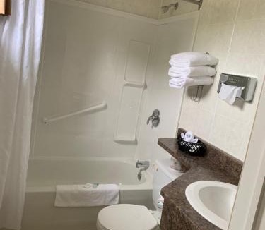 Summerside Hotel | Cairns Motel